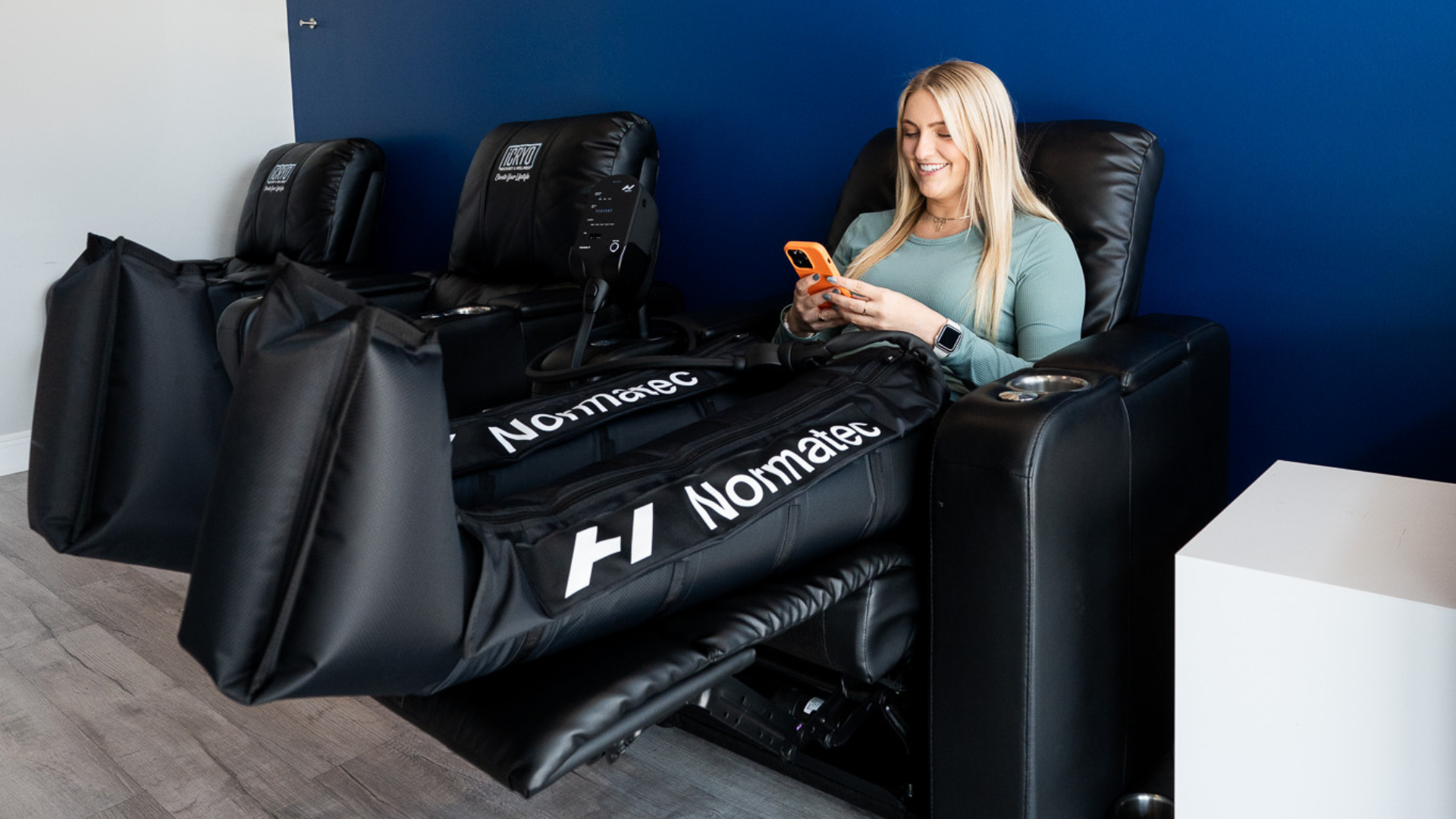 Compression therapy treatment for enhanced circulation and muscle recovery