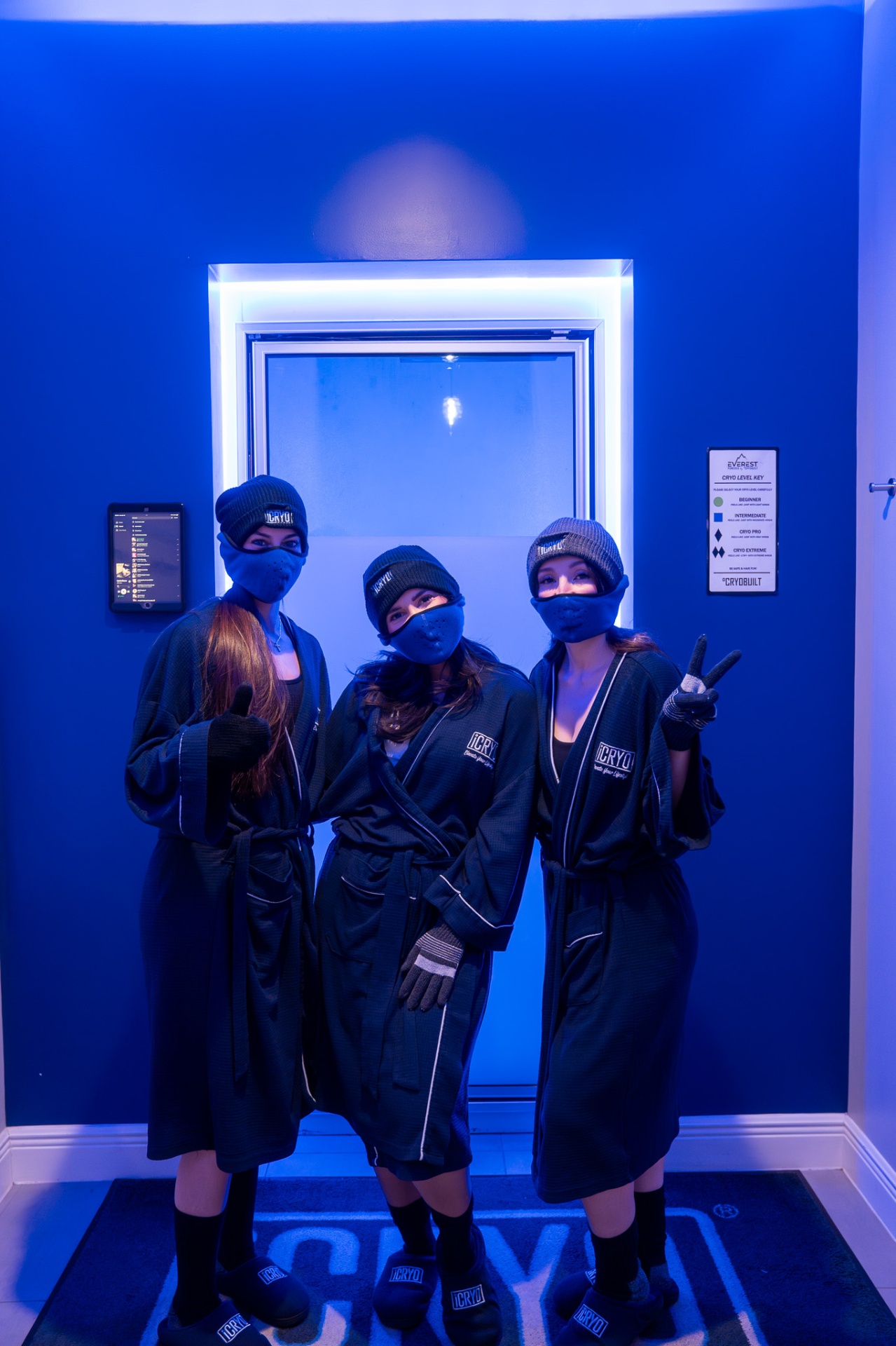 iCRYO Guilderland guests in cryo robes ready for their session
