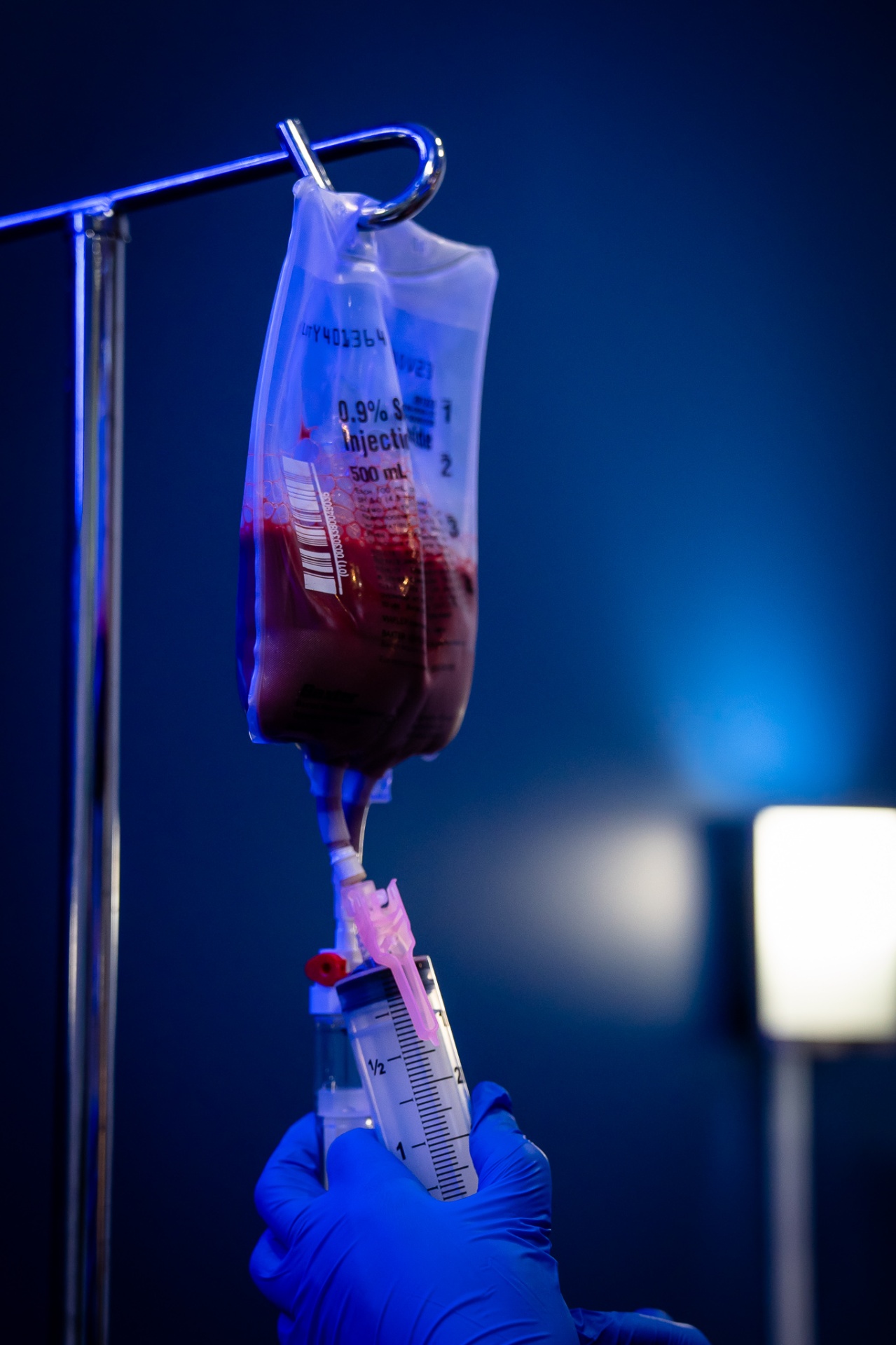 iCRYO Guilderland Ozone UV IV therapy session in private infusion lounge